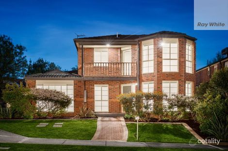 Property photo of 2 Viewbank Place Mill Park VIC 3082