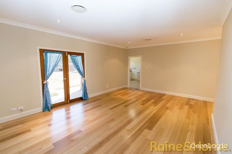 Property photo of 39R Debeaufort Drive Dubbo NSW 2830