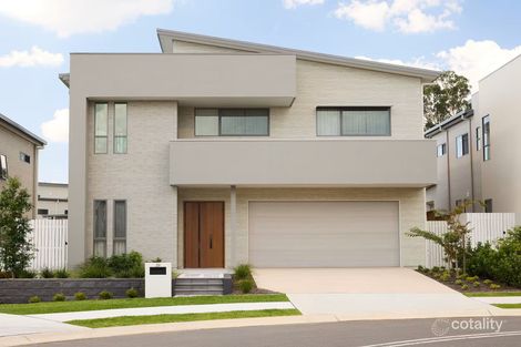Property photo of 29 Mansfield Circuit Gledswood Hills NSW 2557