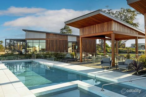 Property photo of 29 Mansfield Circuit Gledswood Hills NSW 2557