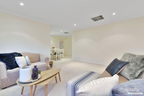 Property photo of 13 Abraxas Court Aberfoyle Park SA 5159