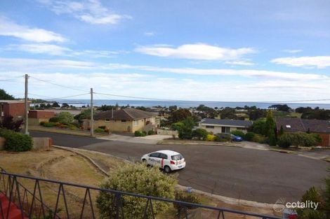 Property photo of 7 Illalangi Drive East Devonport TAS 7310