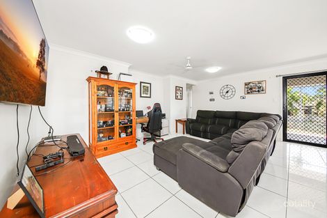 Property photo of 2 Acacia Grove Lammermoor QLD 4703
