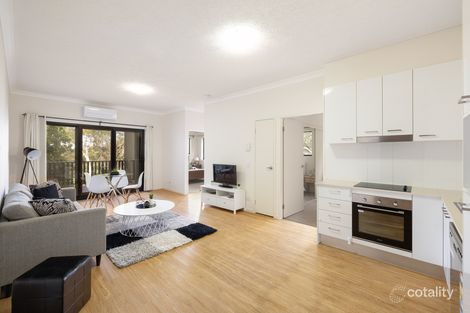 17/11 Lyons Tce, Windsor, QLD 4030