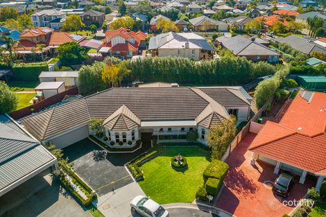 Property photo of 26 Sovereign Way Hillside VIC 3037