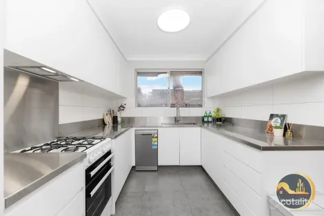 Property photo of 4/77 Woniora Road Hurstville NSW 2220