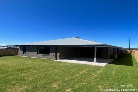 22 College Dr, Flagstone, QLD 4280