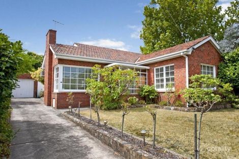 93 Baker Pde, Ashburton, VIC 3147