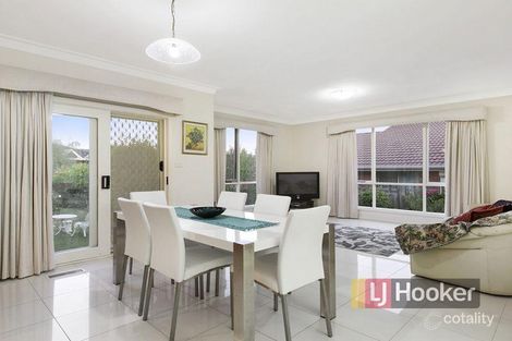 Property photo of 18 Dandelion Drive Rowville VIC 3178