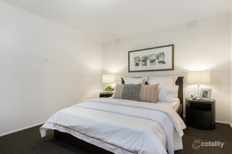 Property photo of 1 Laleham Court Frankston VIC 3199