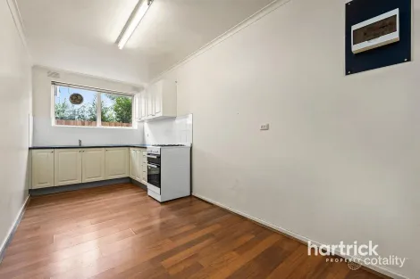 Property photo of 2/10 Albert Avenue Springvale VIC 3171
