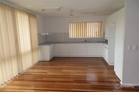 Property photo of 11 Glenlyn Street Wynnum West QLD 4178