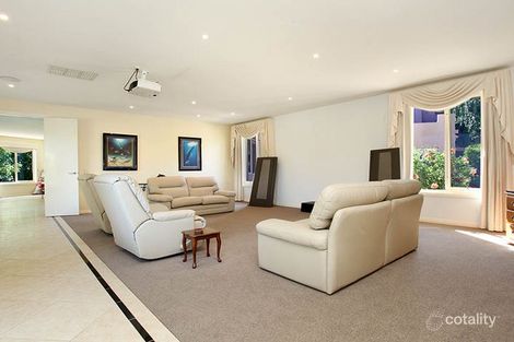 Property photo of 25 Aurisch Avenue Glen Waverley VIC 3150