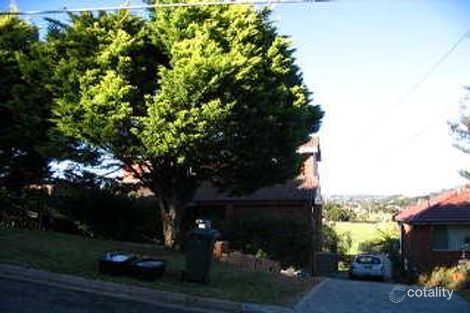 Property photo of 11 Arnott Crescent Warriewood NSW 2102