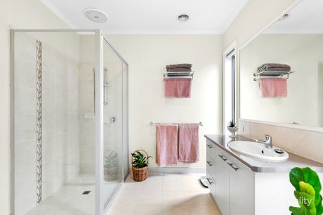 Property photo of 207 Fisken Street Buninyong VIC 3357