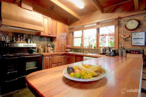 Property photo of 61 Douglas Road Mount Macedon VIC 3441