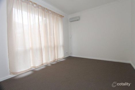 Property photo of 99 Ormond Road Hampton Park VIC 3976