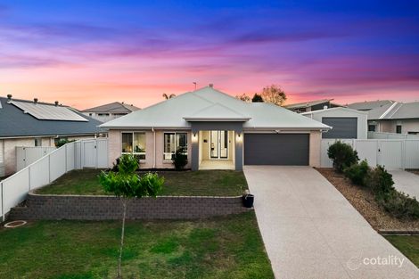 32 Blackpepper Ave, Nikenbah, QLD 4655