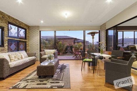 Property photo of 85 Skyline Way Berwick VIC 3806