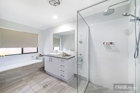 Property photo of 21 Waterhole Place Bli Bli QLD 4560