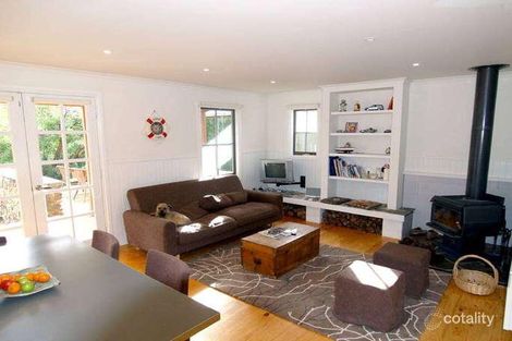 Property photo of 13 Shaw Avenue Eildon VIC 3713