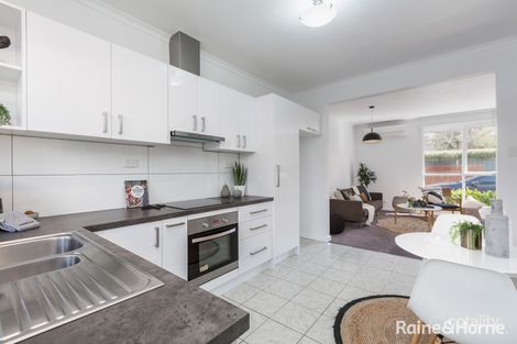 Property photo of 4/28 Peel Street Newport VIC 3015