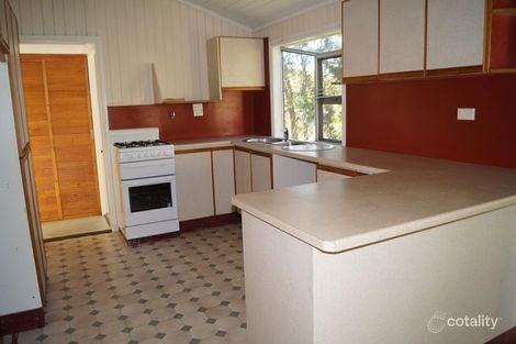 Property photo of 19 Hardacre Street Wandal QLD 4700