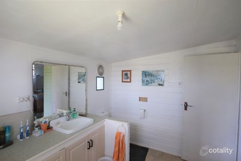 Property photo of 102 Moreton Street Eidsvold QLD 4627