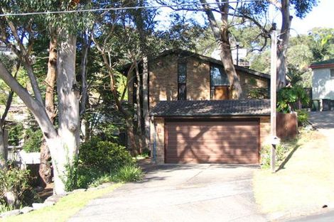 2 Margaret Cres, Lugarno, NSW 2210