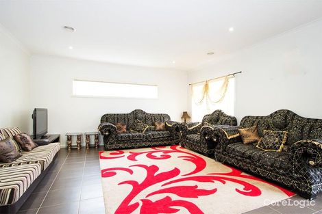 Property photo of 11A Leveque Loop Craigieburn VIC 3064