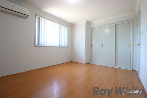 Property photo of 2/144 Meadows Road Mount Pritchard NSW 2170