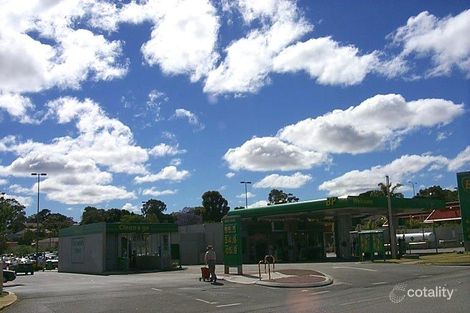 4 Wanneroo Rd, Yokine, WA 6060