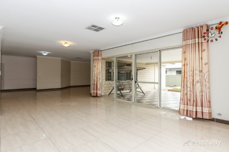 Property photo of 2/43 Ewart Street Midvale WA 6056