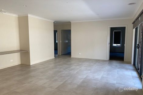 Property photo of 33 Fairfield Crescent Diggers Rest VIC 3427