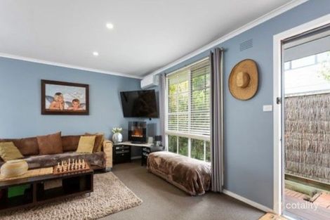 Property photo of 2/6 Bruarong Crescent Frankston South VIC 3199