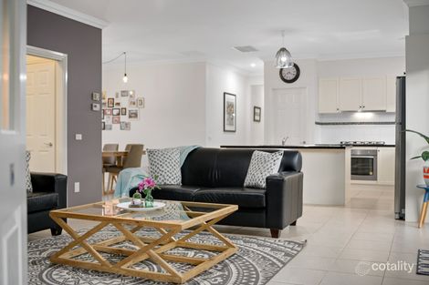 Property photo of 5 Dalton Way Cranbourne East VIC 3977
