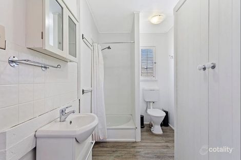 Property photo of 46 Hollywell Road Biggera Waters QLD 4216