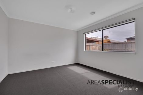 Property photo of 26 Springlands Crescent Fraser Rise VIC 3336