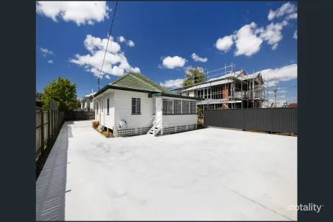 Property photo of 299 Nudgee Road Hendra QLD 4011