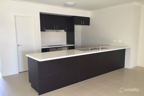 Property photo of 22 Goolwa Road Point Cook VIC 3030