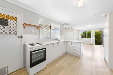 72 Thomas St, Birkdale, QLD 4159