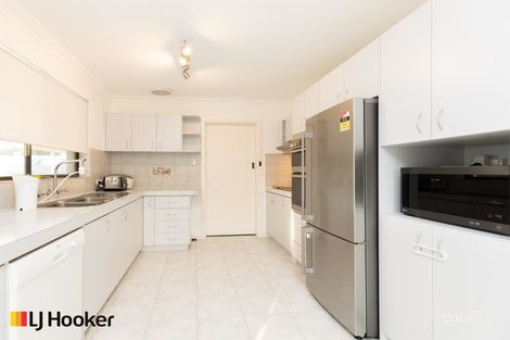 Property photo of 35 Hibbertia Crescent Riverton WA 6148