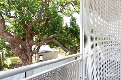 2/28-30 Parramatta Rd, Forest Lodge, NSW 2037