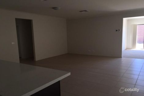 Property photo of 22 Goolwa Road Point Cook VIC 3030