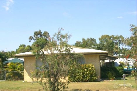 348 Farm St, Norman Gardens, QLD 4701