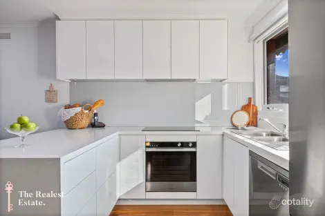 Property photo of 1/22 Balloan Street Coburg VIC 3058
