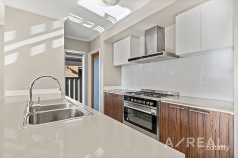 Property photo of 6 Millicent Drive Craigieburn VIC 3064