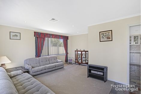 Property photo of 8 Ferndell Way Berkeley Vale NSW 2261