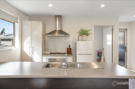 2/31 Moore Park Dr, Glenorchy, TAS 7010