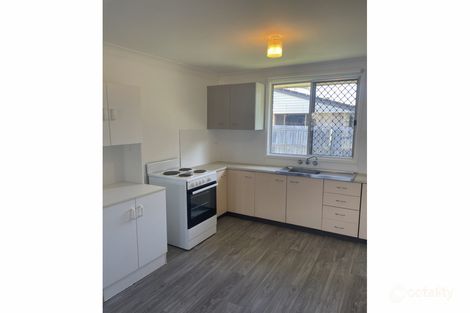 2/33 Twigg St, Park Avenue, QLD 4701